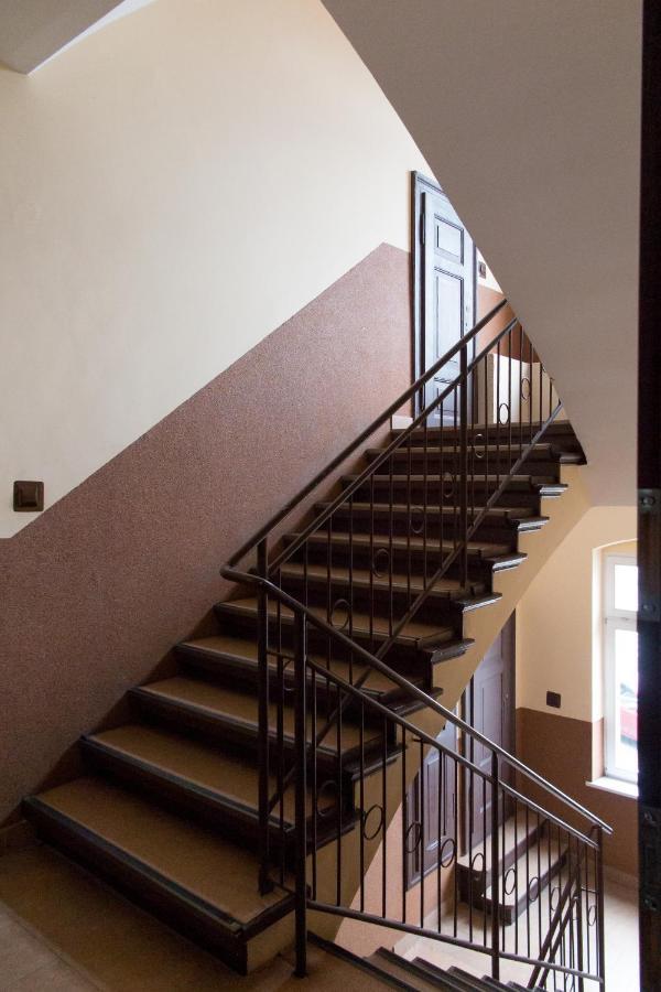Апартаменты Apartament Magia Miasta Еленя-Гура Экстерьер фото