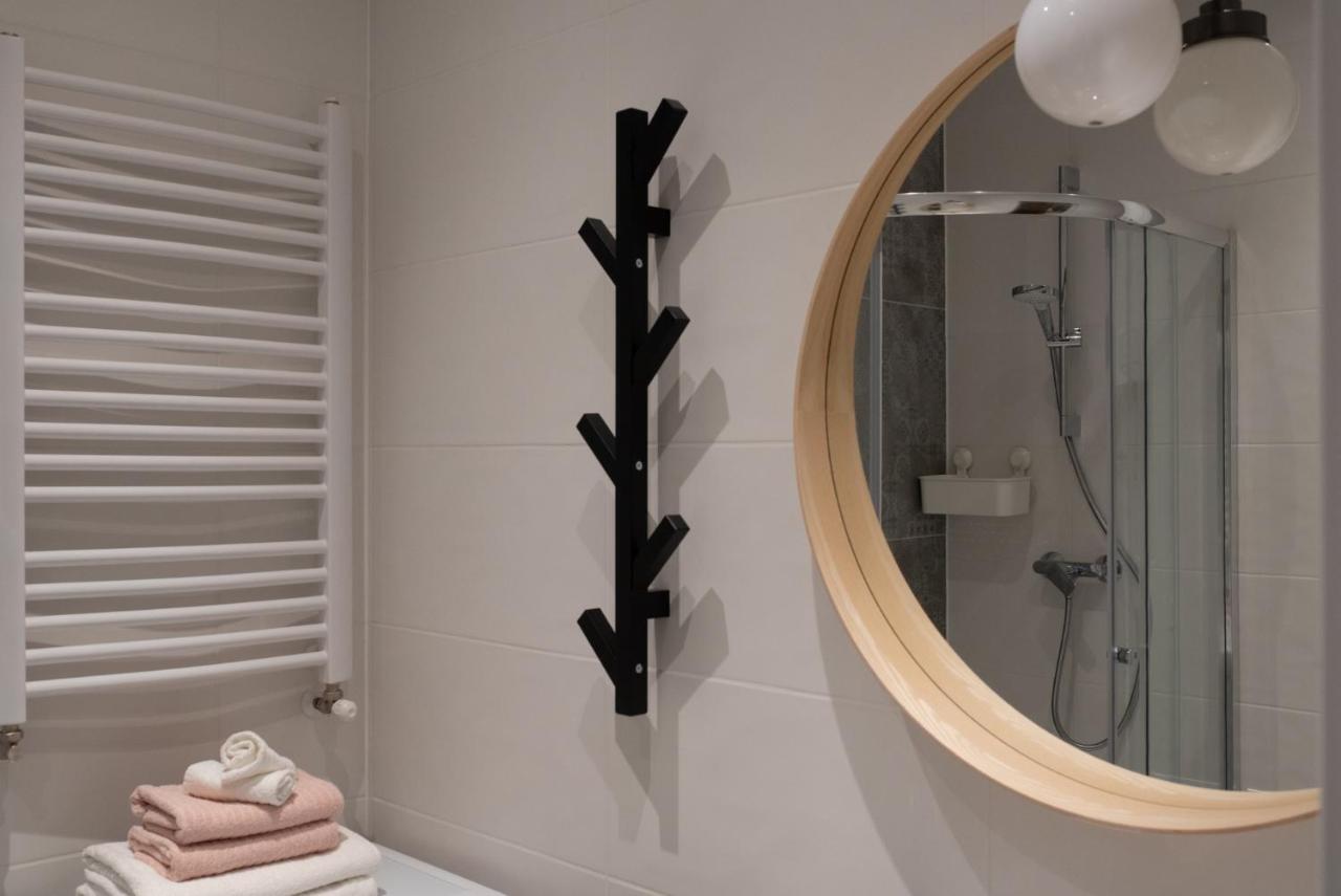 Апартаменты Apartament Magia Miasta Еленя-Гура Экстерьер фото